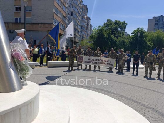 15. maj simbol otpora/ Dan odbrane Tuzle