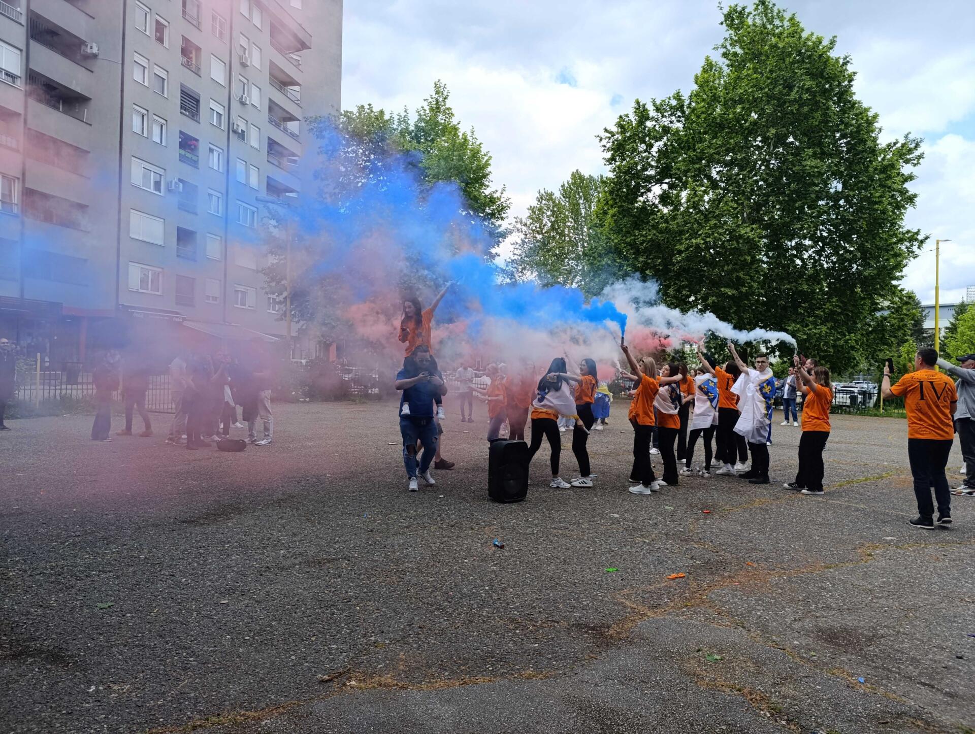Ispracaj maturanata Ispraćena još jedna generacija maturanata srednje Hemijske škole Tuzla