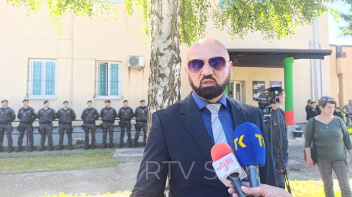 Ramo Isak, federalni ministar unutrašnjih poslova