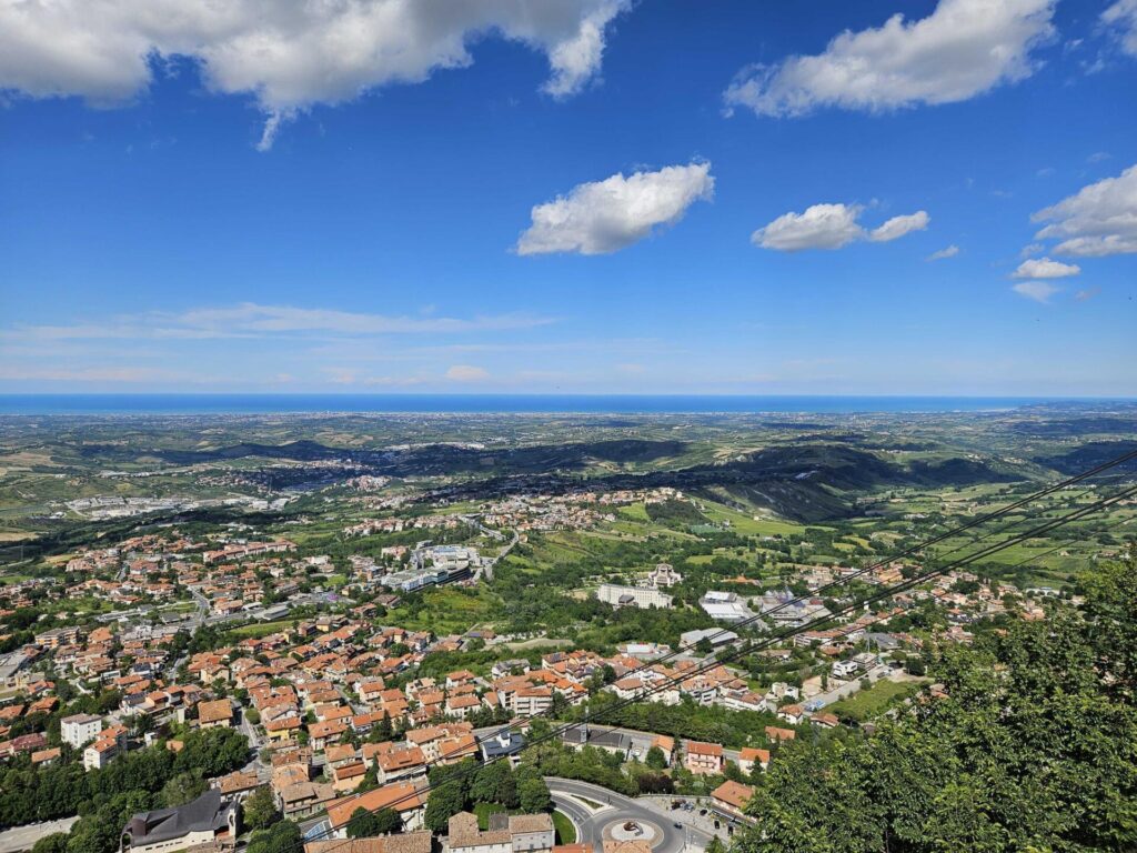San Marino, panoramski pogled, Jadranskom more, Italija, Monte Titano