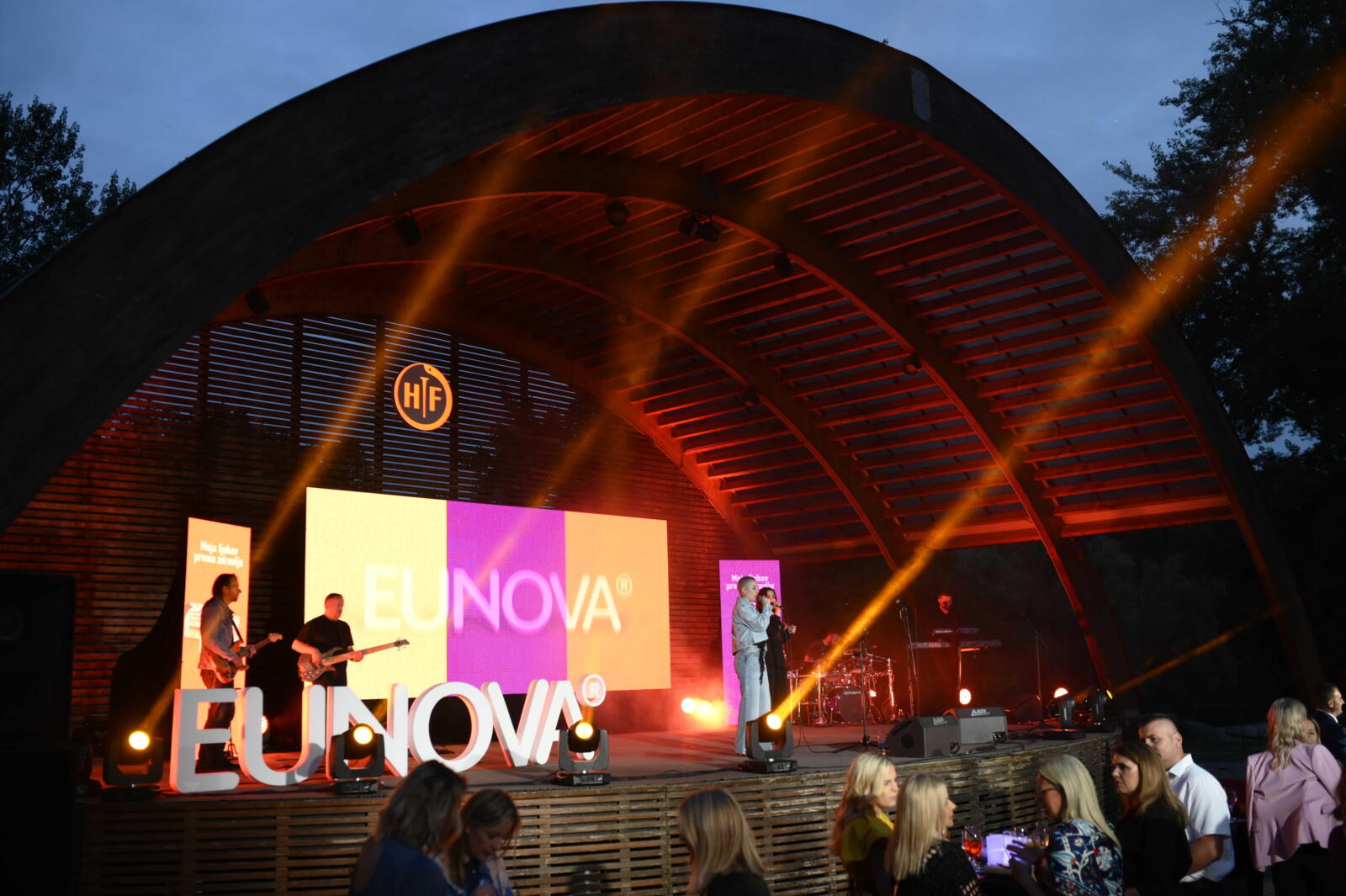 Premijum linija suplemenata EUNOVA