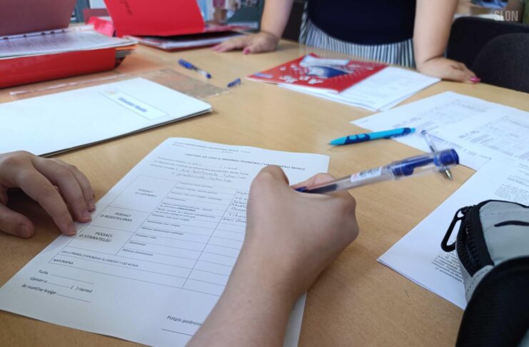 Upis Počeo upis u škole TK