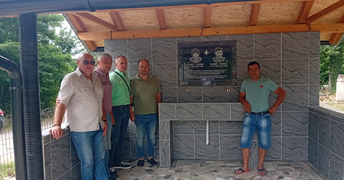 Na Kiseljaku otvorena spomen česma za poginule borce romske nacionalnosti