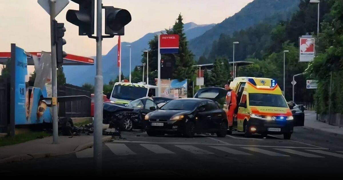 gp maljevac U saobraćajnoj nesreći u Sloveniji poginuo državljanin BiH, više osoba teško povrijeđeno