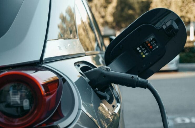 Novi brzi punjač za električna vozila postavljen u Živinicamagrada