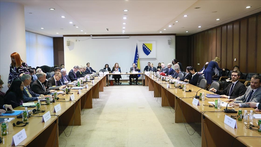 Vijeća za implementaciju mira (PIC) Vijeća za implementaciju mira (PIC)