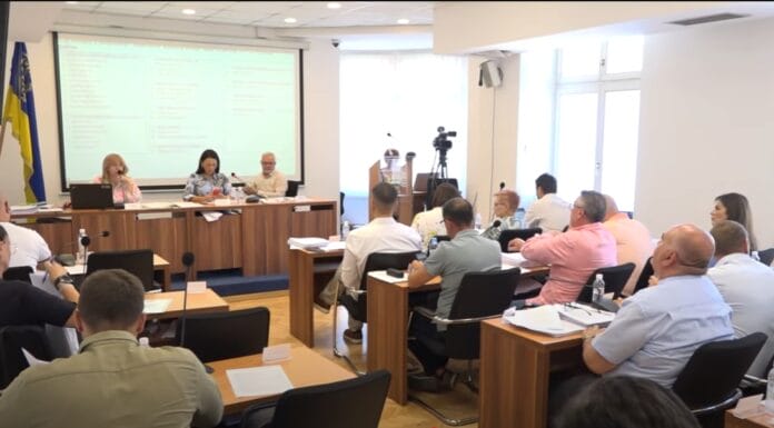 Zajednička izjava vijećnika, snažna podrška Gradu Tuzla i Gradskom vijeću nakon tragedije u Domu penzionera Gradsko vijeće Tuzla raspravlja o bezbjednosnoj situaciji u gradu