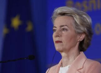 EU priprema novi paket pomoći vrijedan 710 miliona eura za krizom pogođene zajednice Von der Leyen: Nikada nećemo dozvoliti da se ispisuje neka druga verzija istorije o Srebrenici