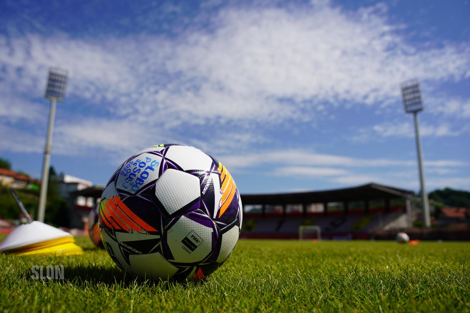 fk slobodafk sloboda lopta, sport, fudbal lopta fk sloboda lopta, sport, fudbal, liga prvaka