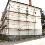 U Ljubačama počela energetska sanacija zgrade mjesne zajednice toku su značajni radovi na unapređenju lokalne infrastrukture