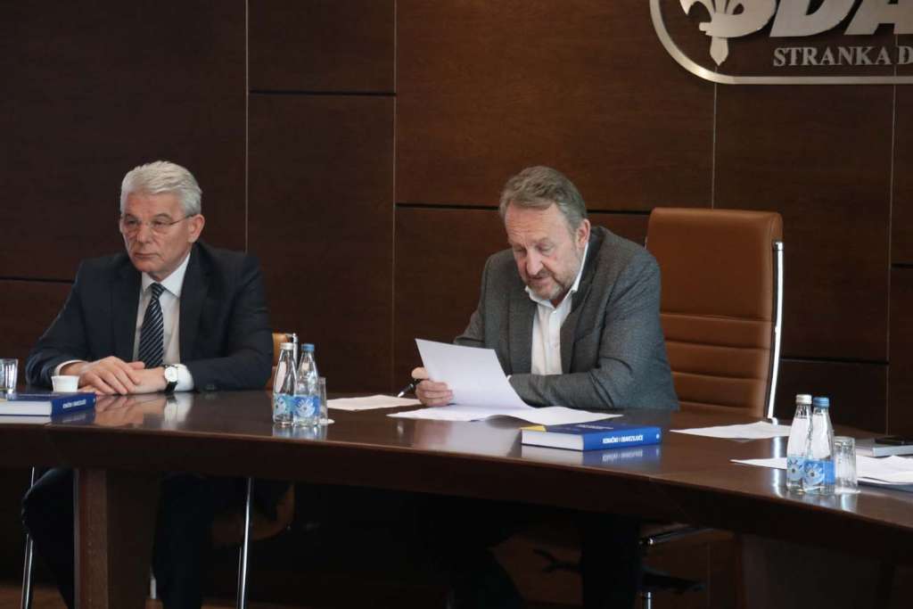 Džafić i Izetbegović SDA se zalaže za smjenu Dodika sa mjesta predsjednika SNSD-a