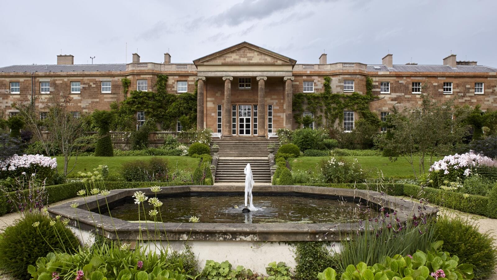 Building for peace Historijski dvorac Hillsborough domaćin međunarodnog sastanka na visokom nivou posvećenog Zapadnom Balkanu, sigurnost i borba protiv ilegalnih migracija u fokusu su samita