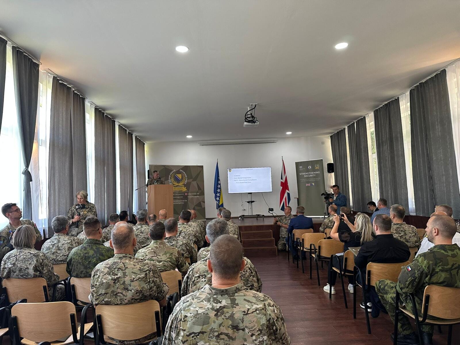 Međunarodni kurs o ljudskoj sigurnosti