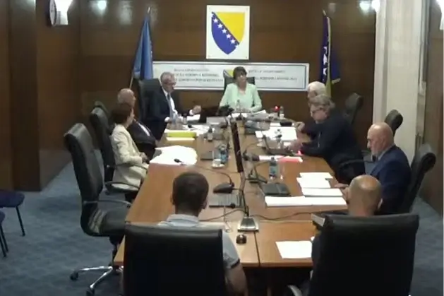 centralna izborna komisija CIK BiH raspisao prijevremene izbore za predsjednika RS-a 23. novembra