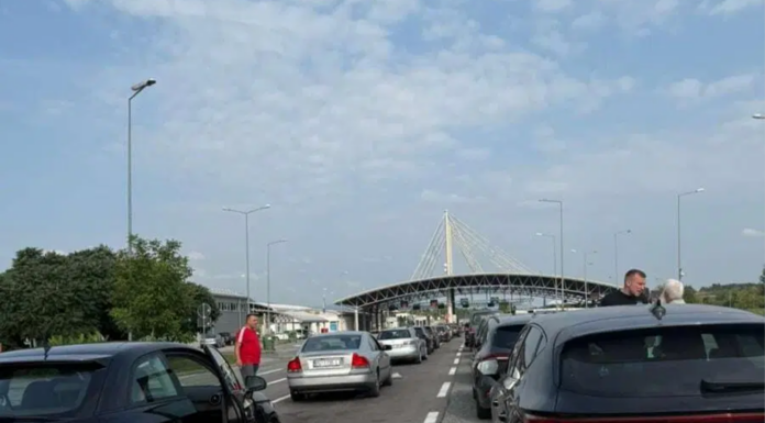 Prelazak granice – EES nije isto što i ETIAS, evo glavne razlike Apel za prekategorizaciju graničnih prelaza, Izačić u kolapsu