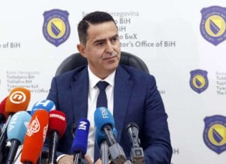 Tužilac tvrdi da je Kajganić bio u sukobu interesa u predmetu za ratne zločine protiv Došenovića