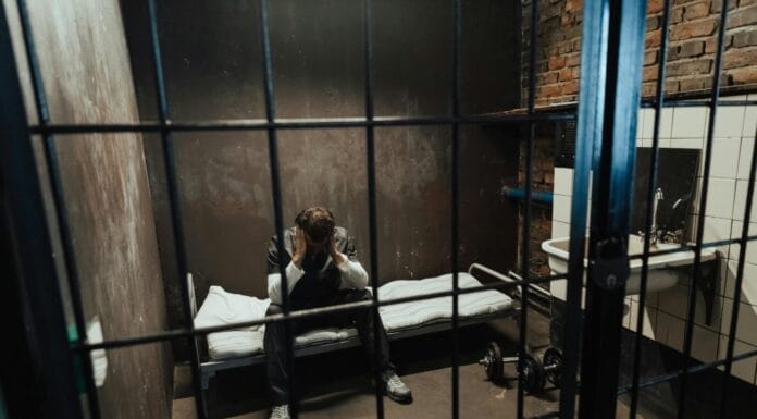 Pronađeni droga i novac: Pritvor za osumnjičenog Tuzlaka Pronađeni droga i novac: Pritvor za osumnjičenog Tuzlaka