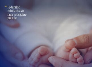 Izmjene Zakona o roditeljima njegovateljima u FBiH: Šta donose novine? Isplaćene naknade za novorođenčad za mjesec august
