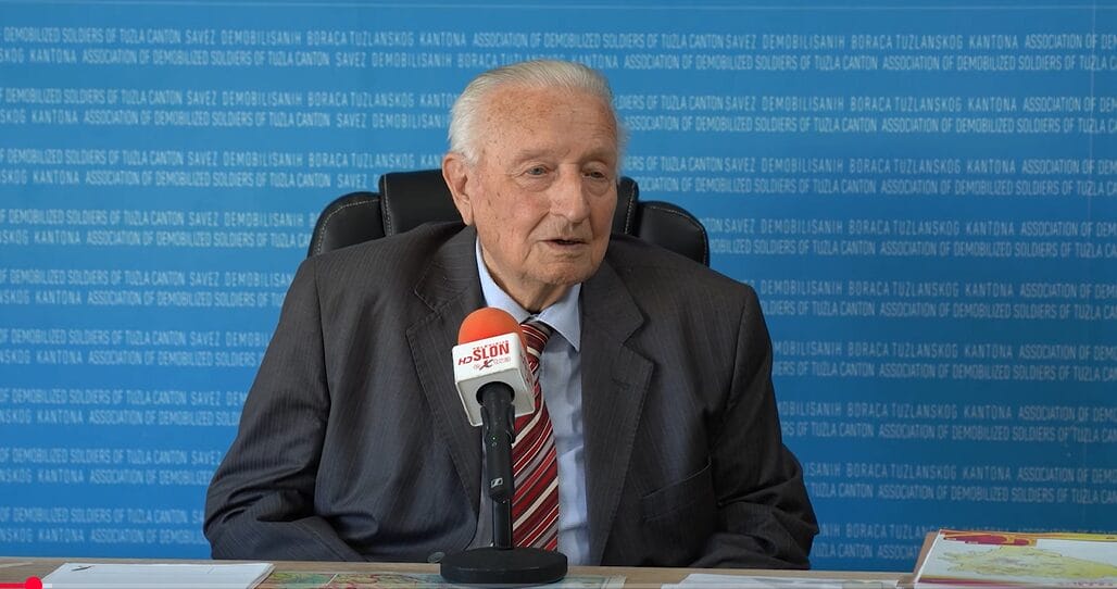 Avdo Hebib Avdo Hebib: Mobilizacija rezervnog sastava policije spasila Bosnu i Hercegovinu