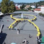 Manifestacija Zlatna vrpca Tuzla 2025 na Trgu slobode 16. septembra