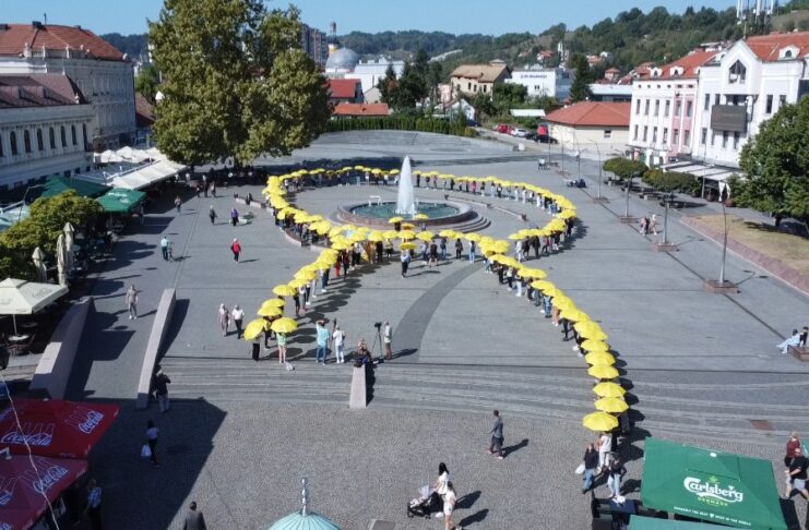 Manifestacija Zlatna vrpca Tuzla 2025 na Trgu slobode 16. septembra