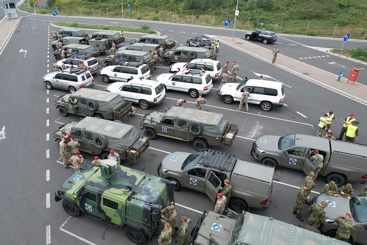 Foto : EUFOR BiH EUFOR-ove rezervne snage stigle u BiH, pridružuju im se i jedinice KFOR-a