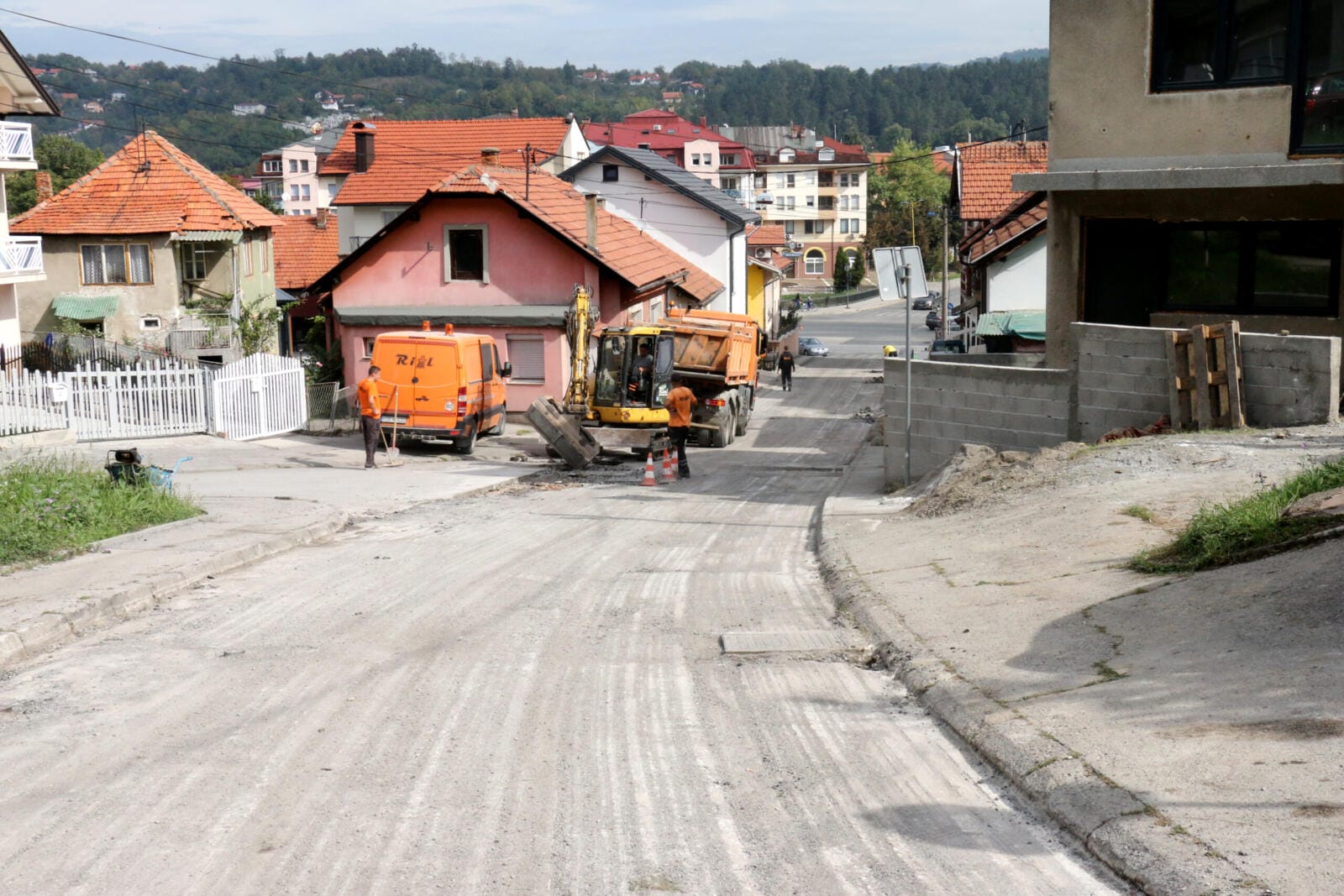 Tuzla: Radovi na sanaciji putne infrastrukture u MZ Kula