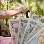 Isplata penzija za august u Federaciji BiH počinje 5. septembra/ Hoće li novi zakon donijeti pravedniji sistem i za korisnike srazmjernih penzija?/ Neće svi penzioneri u TK će dobiti novčanu pomoć, evo ko je izuzet