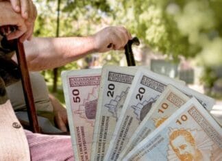 Isplata penzija za august u Federaciji BiH počinje 5. septembra/ Hoće li novi zakon donijeti pravedniji sistem i za korisnike srazmjernih penzija?/ Neće svi penzioneri u TK će dobiti novčanu pomoć, evo ko je izuzet