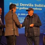 U BKC Tuzla obilježeno 100 godina od rođenja Derviša Sušića, Miralemu Zupčeviću uručeno priznanje za životno djelo
