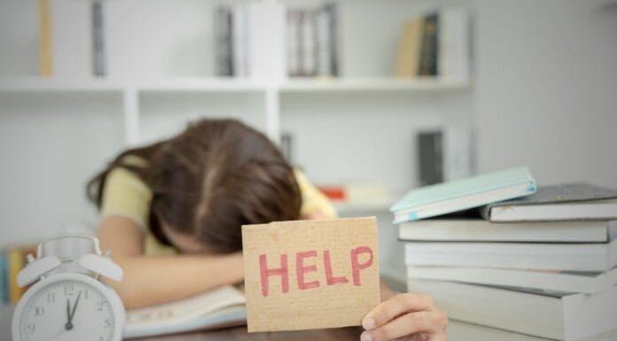 Mladi u Tuzli traže vašu podršku: „Treba nam Psihološko savjetovalište za mlade!“