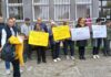 Roditelji djece s autizmom protestovali u Tuzli zbog neadekvatnih uslova obrazovanja