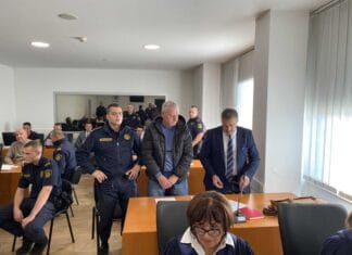 Određen pritvor za osam osoba zbog trgovine ljudima i seksualnog iskorištavanja maloljetnica