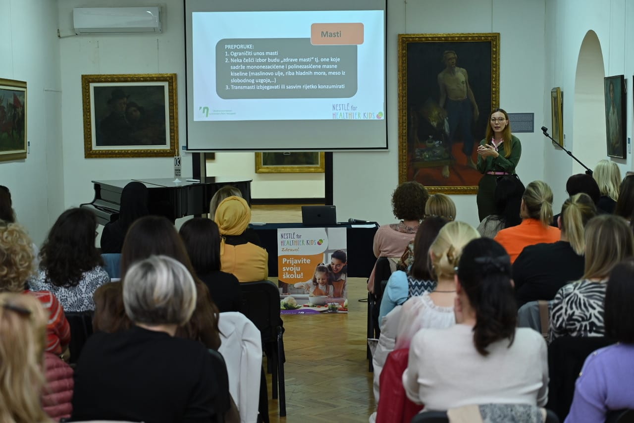 Zdravo! edukacija u Tuzli okupila nastavnike posvećene zdravijoj ishrani djece