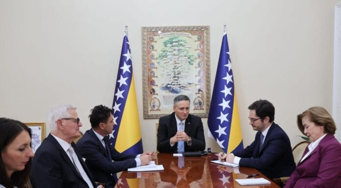 Najavljena posjeta članova Predsjedništva BiH Francuskoj