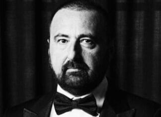 Preminuo bh. producent Damir Ibrahimović Preminuo bh. producent i osnivač “Deblokade” Damir Ibrahimović