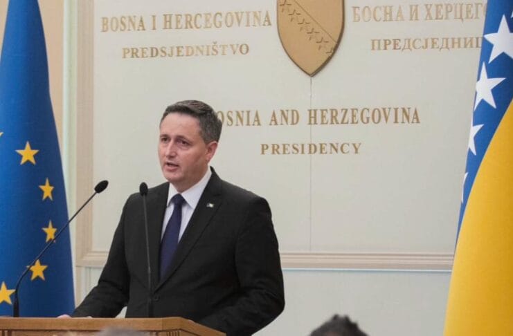 Kabinet Denisa Bećirovića upozorava na lažne sadržaje i pokušaje digitalne manipulacije