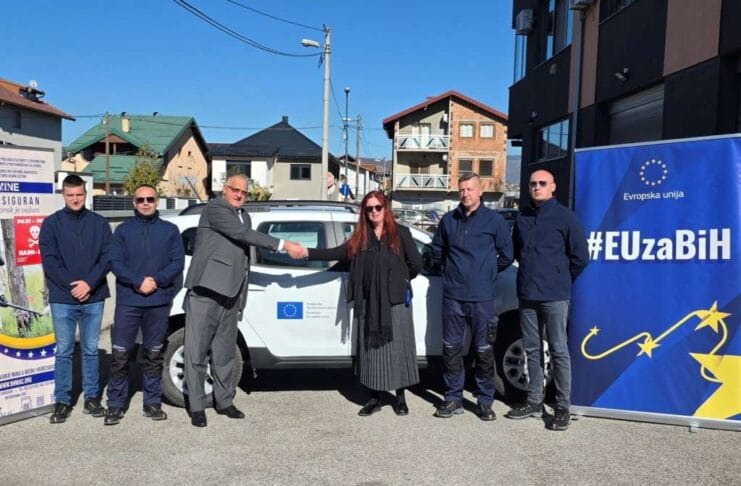 donirana oprema demineri EU donirala opremu za deminere u BiH
