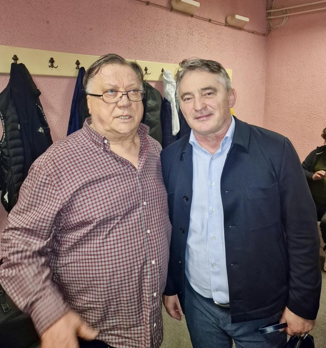 Članovi Predsjedništva BiH oprostili se od Halida Bešlića