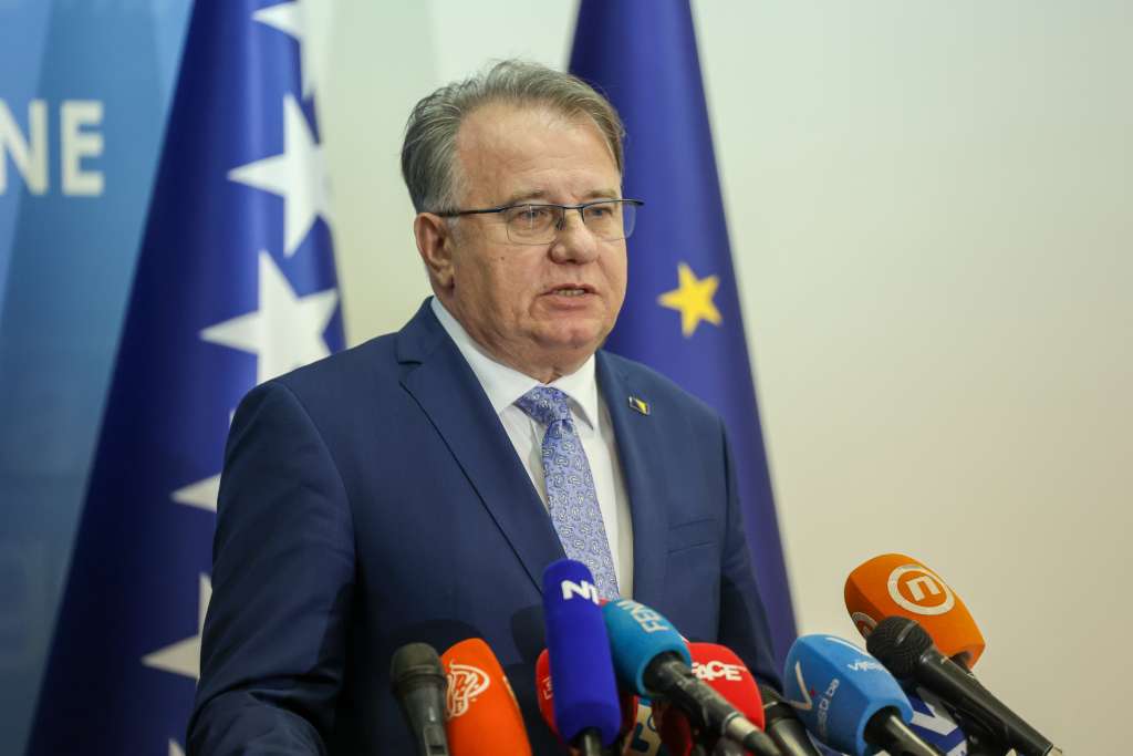Nermin Nikšić: Borba protiv korupcije i jačanje pravne države temelj su rada Vlade Federacije