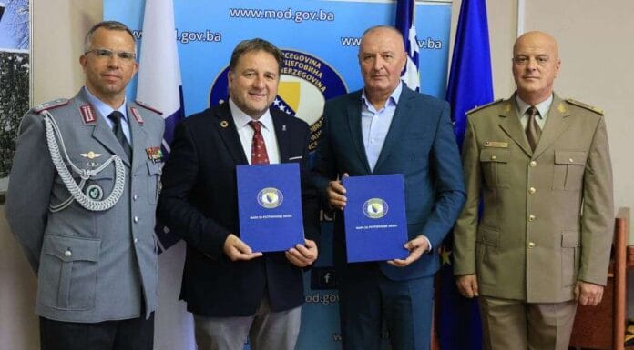 Uz pomoć Vlade Njemačke osigurano daljnje opremanje OSBiH novim uniformama