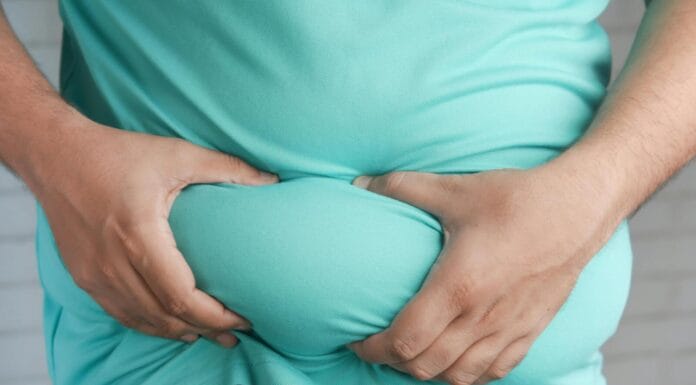 Prirodni napitak koji topi stomak bez dijete i vježbanja Prirodni napitak koji topi stomak bez dijete i vježbanja