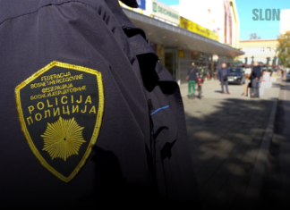 MUP TK, policija, policijski sluzbenik, uniforma, grb MUP TK