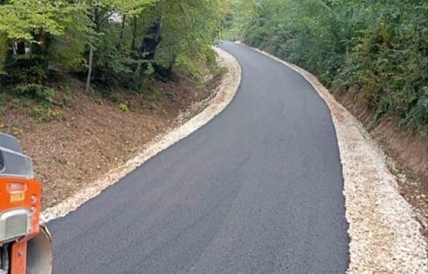 Završeni radovi na sanaciji puta u naselju Hrastik u MZ Gornja Tuzla