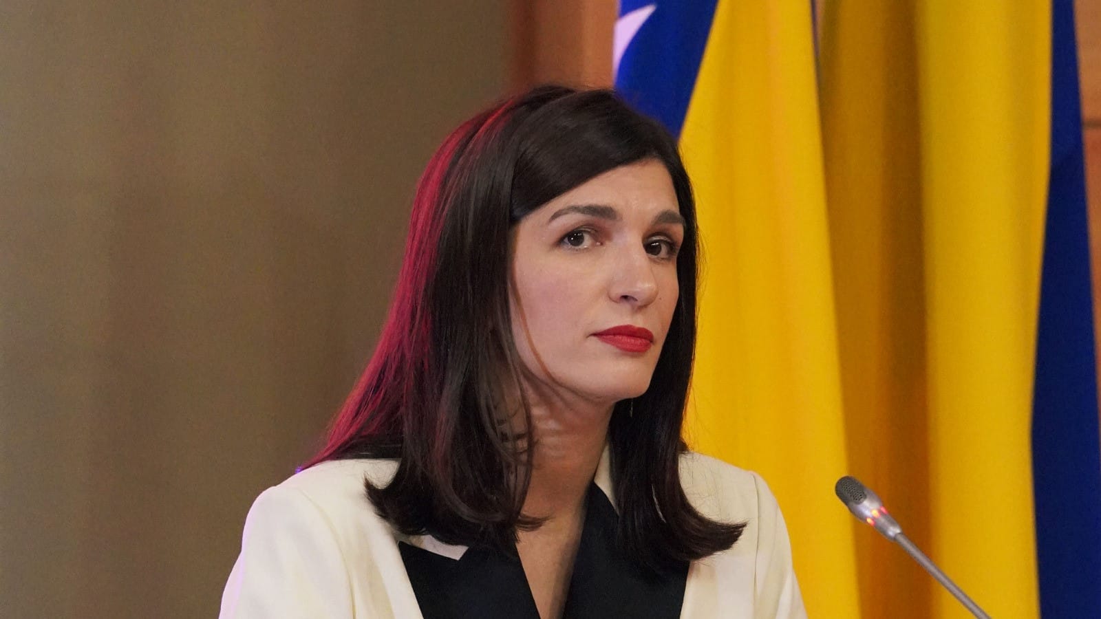 Naša stranka najavila je press konferenciju u Tuzli na temu odgovornosti za narušenu sigurnosnu situaciju i povjerenje u institucije u TK.