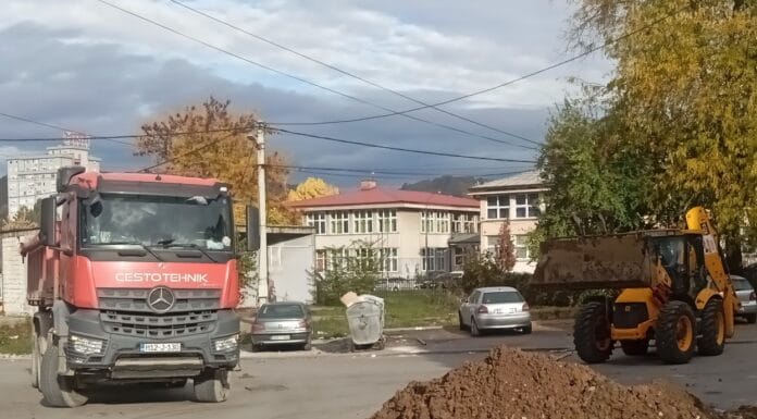 Počinje asfaltiranje ulica Vikaljska i Donji Mosnik, privremena obustava saobraćaja Počinje asfaltiranje ulica Vikaljska i Donji Mosnik