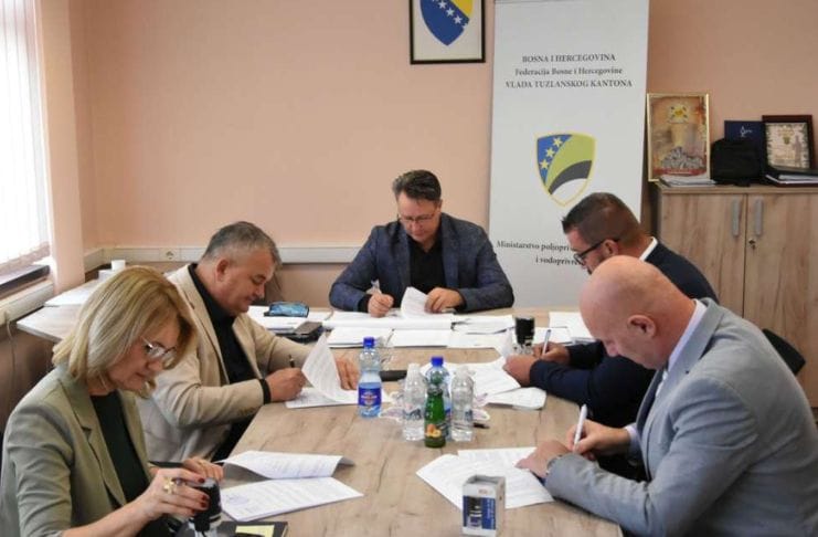 Ulaganja u vodoprivredu u Živinicama, Srebreniku i Kladnju 843.000 KM
