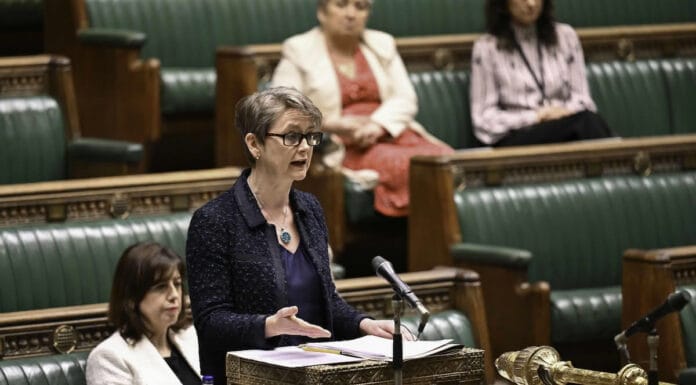 Ujedinjeno Kraljevstvo uvodi sankcije balkanskim kriminalnim grupama zbog trgovine ljudima