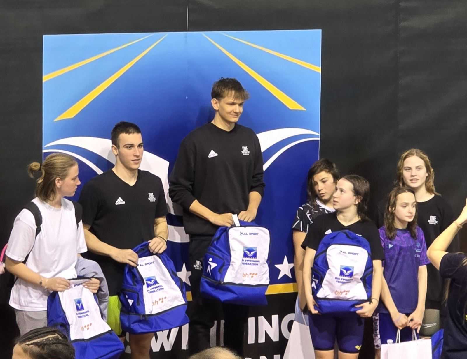 Plivači i plivačice kluba Sport Time osvojili ukupno 180 medalja