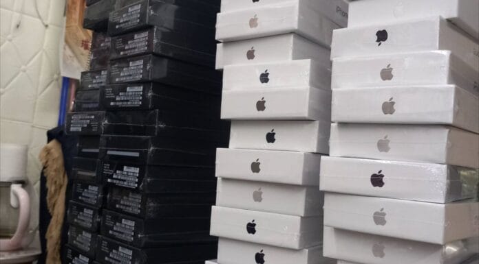 Akcija ŠTEK: U Tuzli oduzeti telefoni i roba vrijedna 450.000 KM